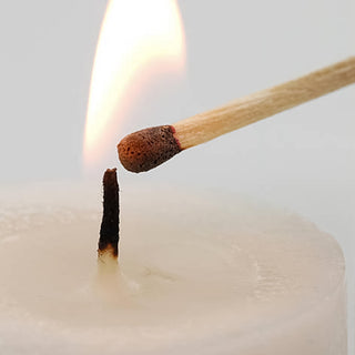 Candle facts: How To Light A Candle Without A Lighter - NUHR Home