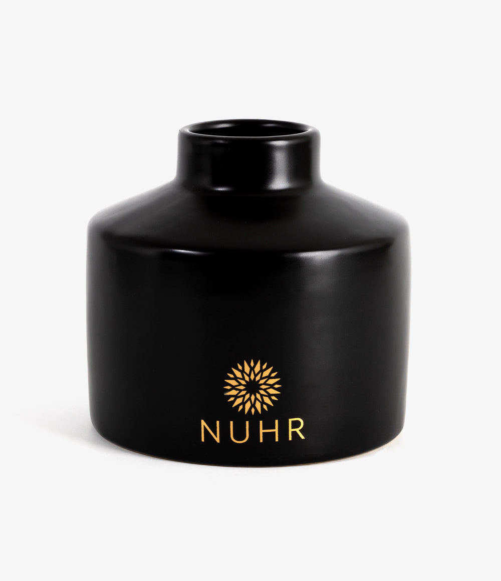 Diffuseur à rose et oud 200 ml / 400 ml dans un support en céramique noir ou blanc