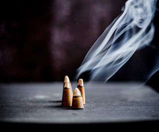 Islamic Shop vs Nuhr: Which Fragrance Should You Choose?